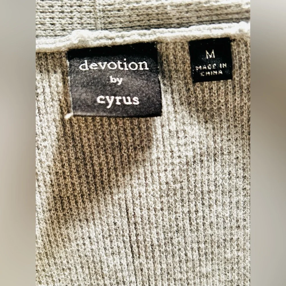 Cyrus design measurements